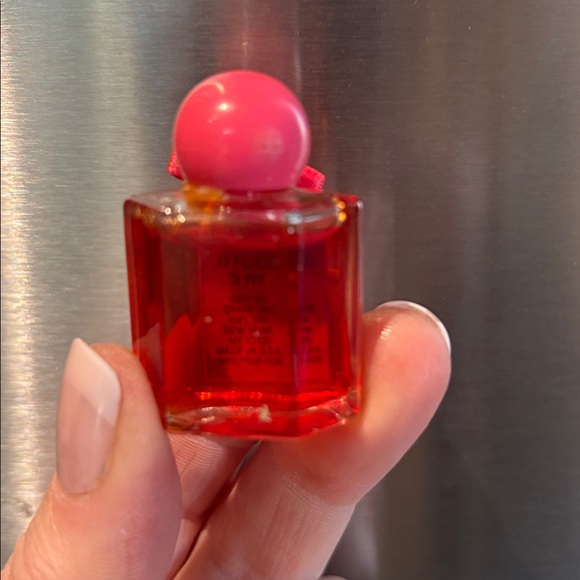 Vintage Chloé Narcisse Mini Perfume Splash Bottle - Picture 2 of 2